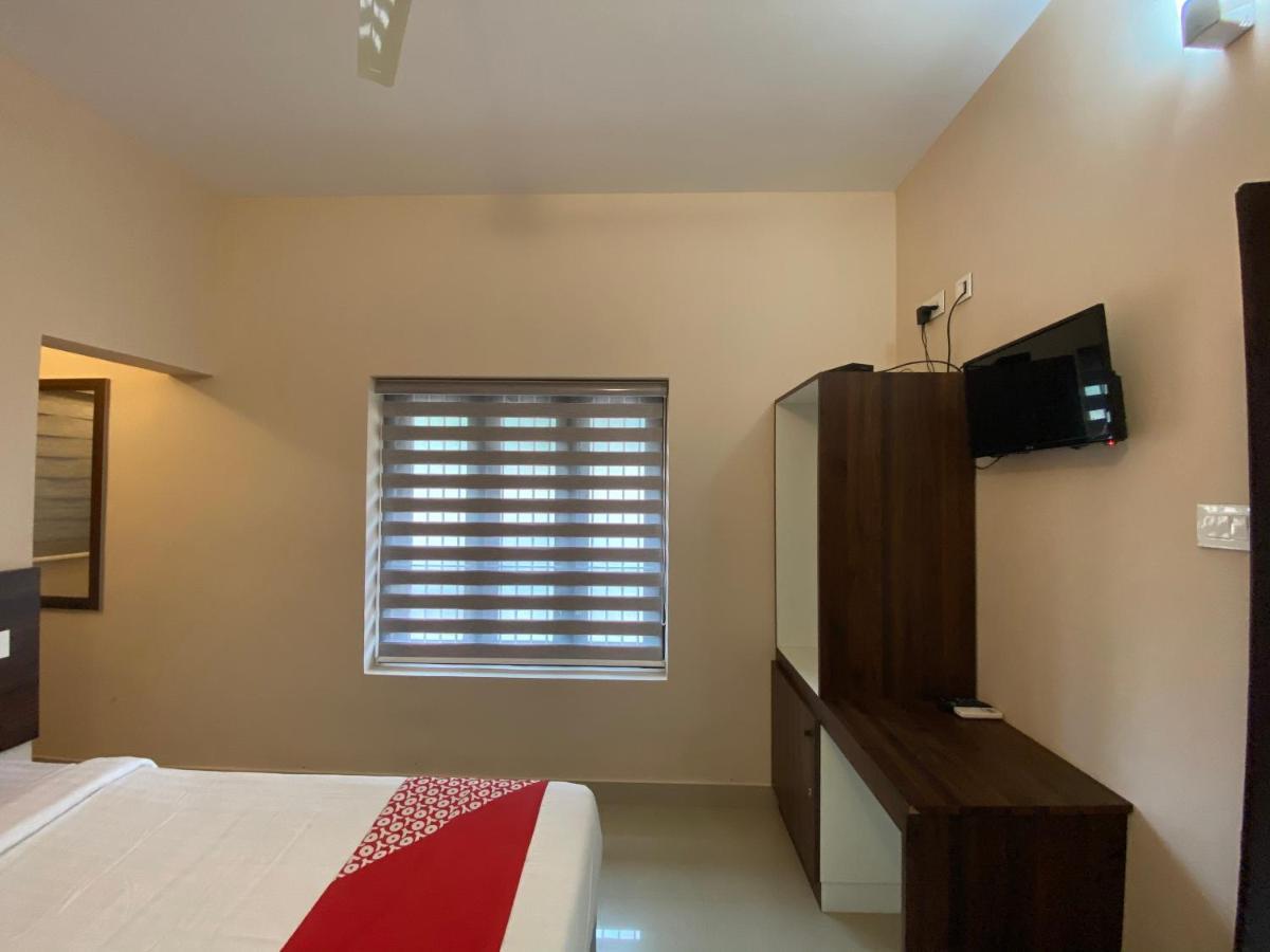 La Mer Inn Kozhikode Exterior photo